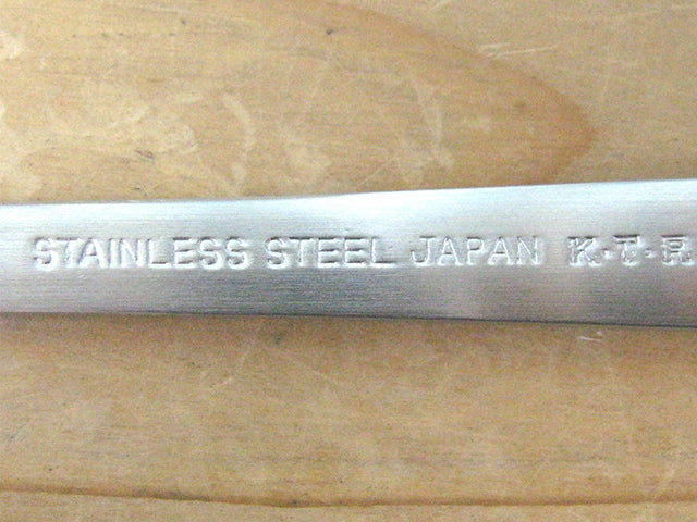 VINTAGE INOX Vintage Imperfection Dessert Spoon, Made in Japan - Online VINTAGE INOX Vintage Imperfection Dessert Spoon, Made in Japan - Online